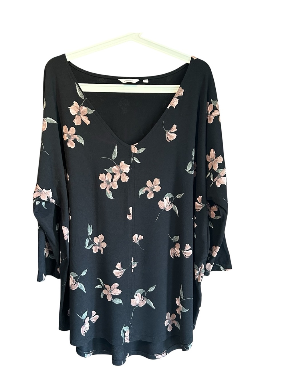 Reitmans Black Top with V Neck